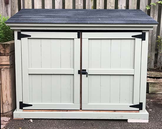 Shed for garbage bins, recycling bins and green bins