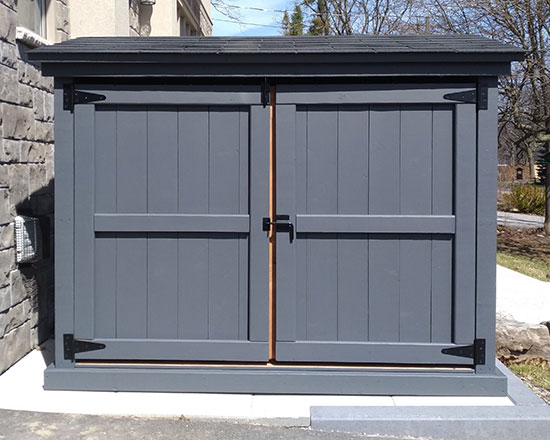 Shed for garbage bins, recycling bins and green bins