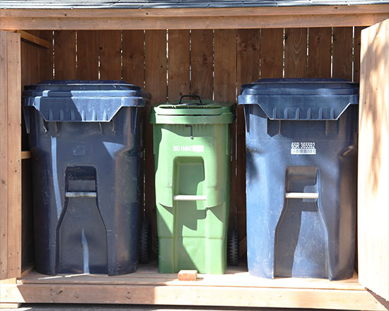 Shed for garbage bins, recycling bins and green bins